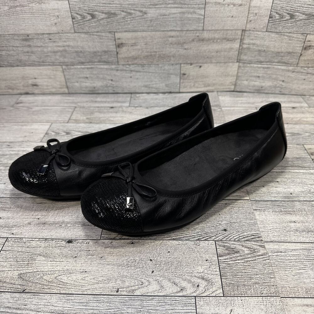 Vionic Shoes Womens 7 Black Minna Ballet Flats textured cap toe classic preppy